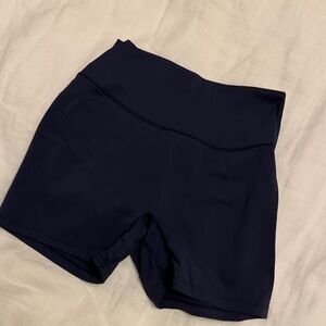 Amazon Essentials Women's Navy Bike Shorts